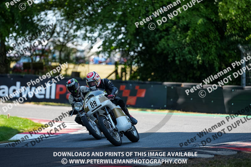 cadwell park;cadwell park photographs;cadwell trackday photographs;enduro digital images;event digital images;eventdigitalimages;peter wileman photography;racing digital images;trackday digital images;trackday photos
